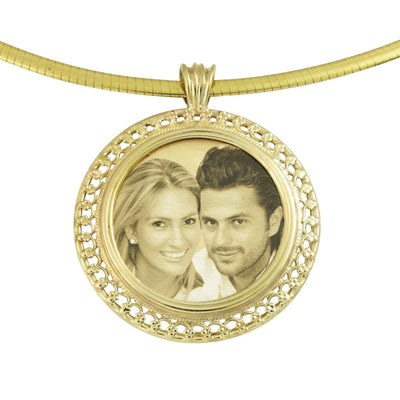 9ct Gold Designer Italian Round Photo Engraved Pendant